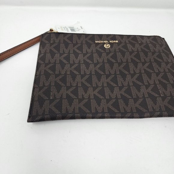 Michael Kors Clutch Womens XL Jet Set Charm Zip Wrislet Leather Logo Spell Out - Picture 2 of 9